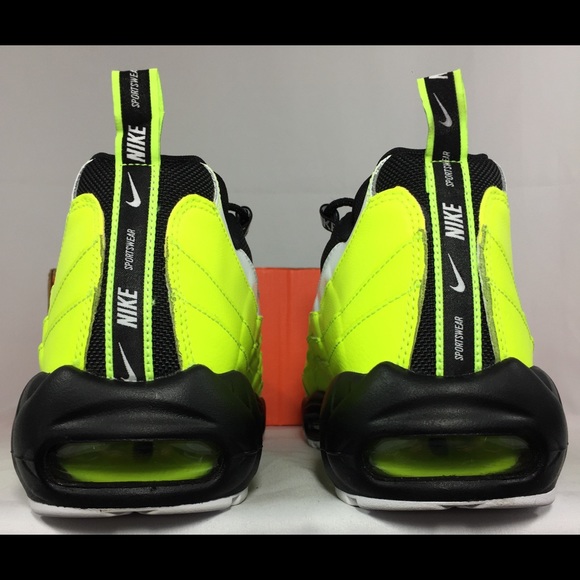 Nike Air Max 95’s - Picture 4 of 5